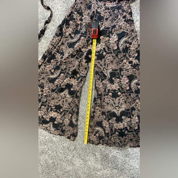 Free People Kissing Sunlight Halter Top Wide Leg Jumpsuit Black Floral Sz Small - Picture 15 of 16